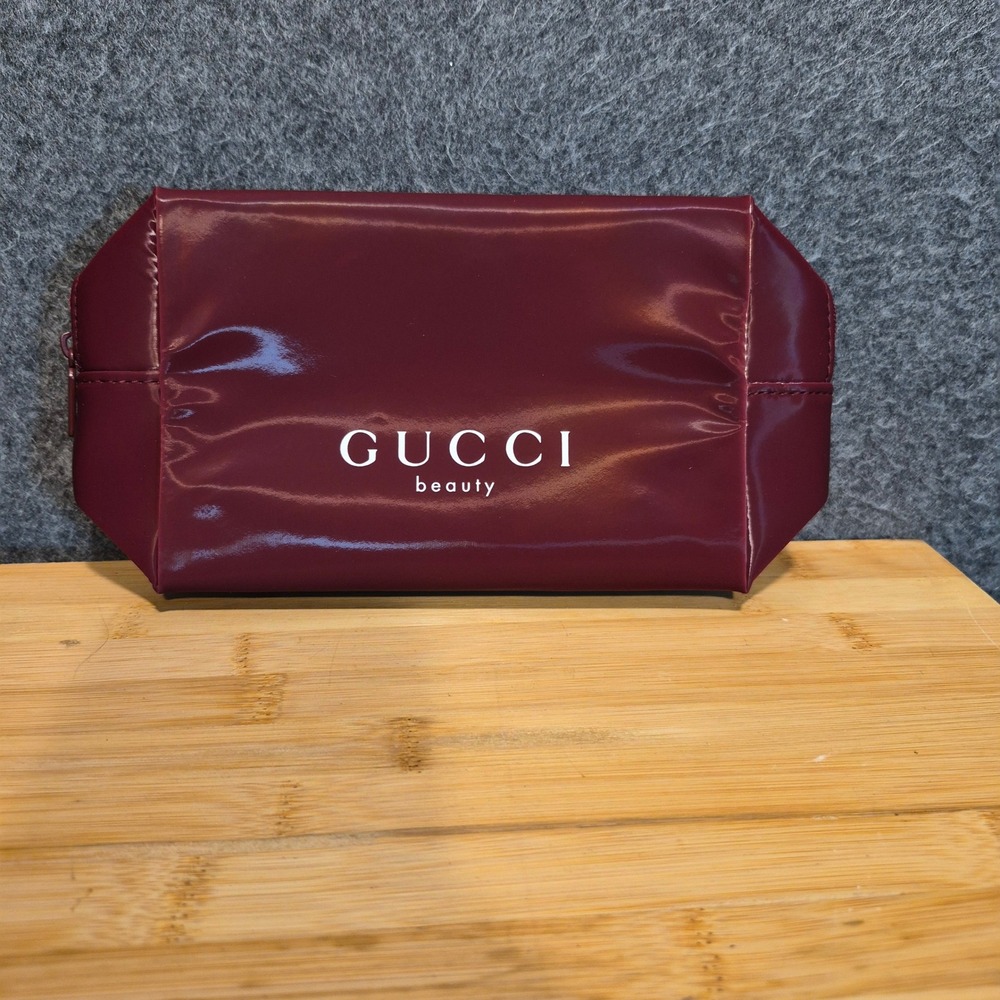New Gucci Fragrances Beauty Women's Cosmetic Pouch Burgundy GWP Quiet Luxury
